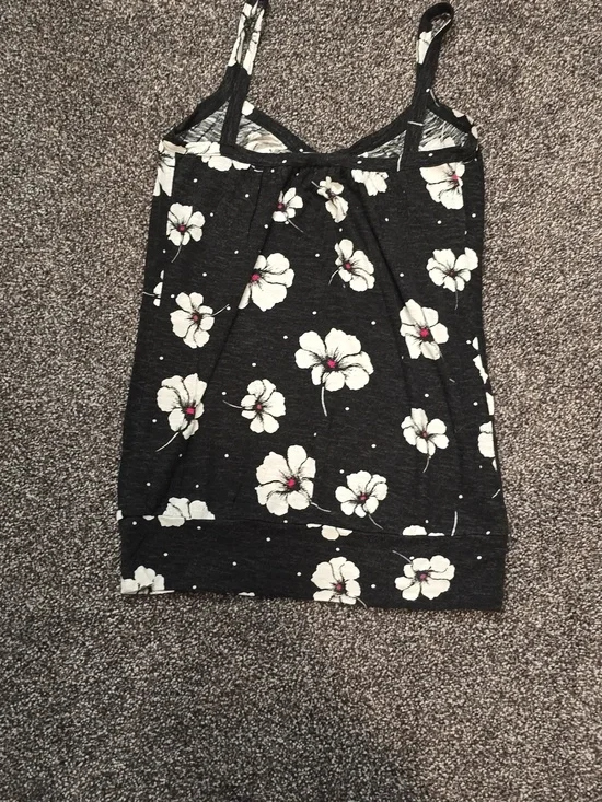 Dynamite Top - Picture 3 of 5